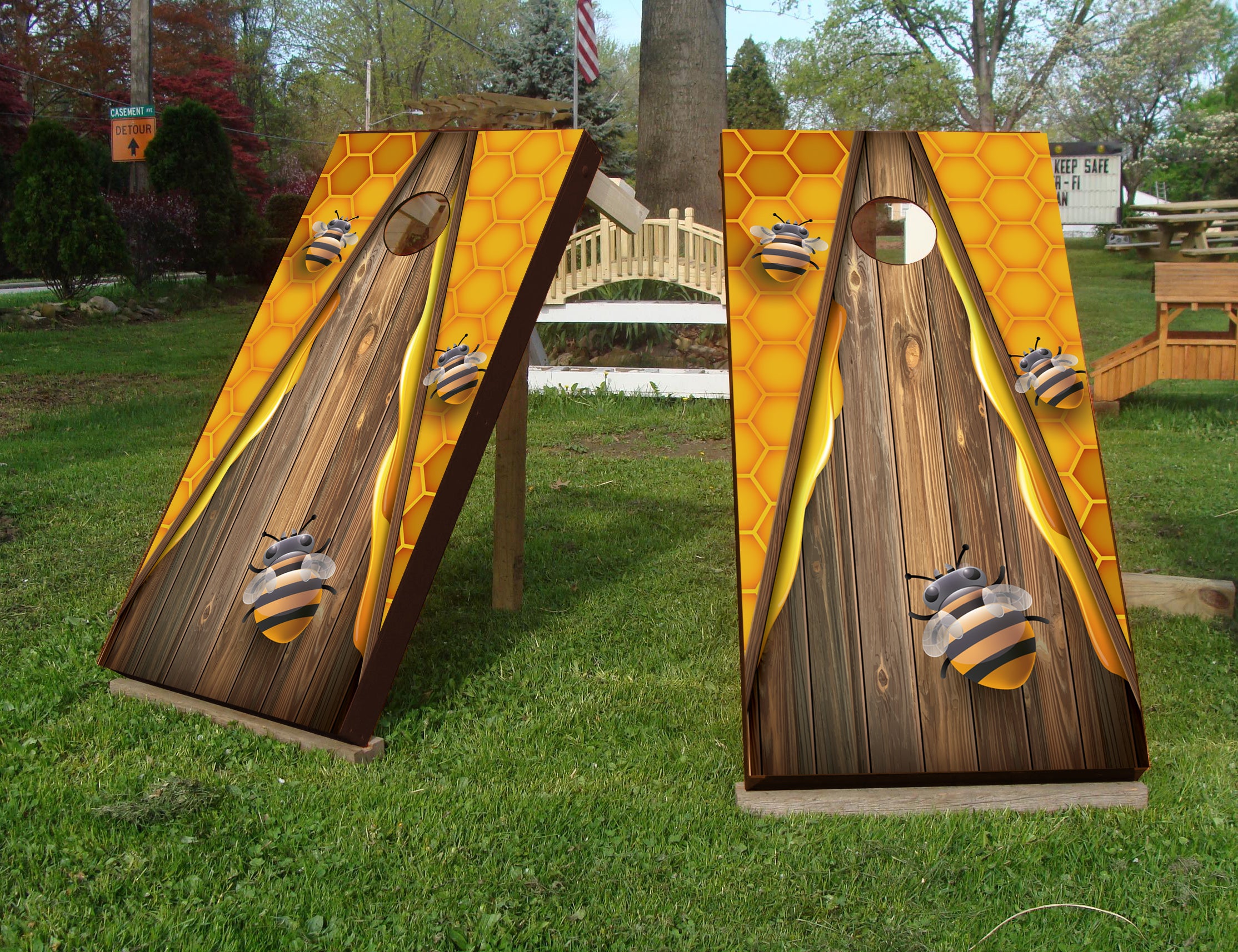 Cornhole Set - Bee - 120x60cm Cornhole sets Wicked Wood Games